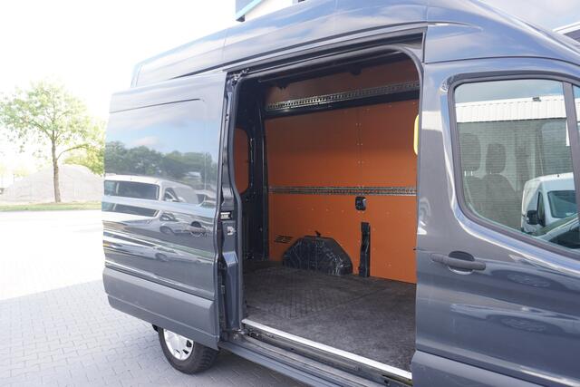 Ford TRANSIT 2.0 TDCI L2H2 EURO 6 - Airco - Cruise - Navi - Trekhaak - ¤ 14.950,- Excl.