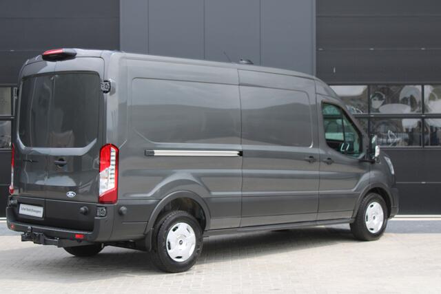 Ford TRANSIT 350 2.0 TDCI L3H2 Trend 165pk - Facelift - 2x Schuifdeur - 360 Camera - Trekhaak - ACC - Stoel & Stoelverwarming - Blind Spot - Navi - 270gr deuren - Rijklaar