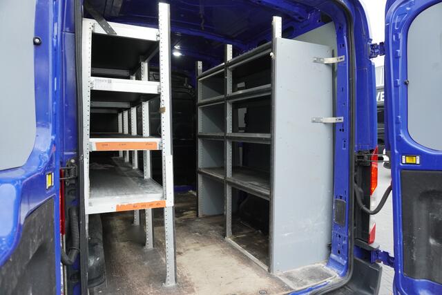 Ford TRANSIT 2.0 TDCI 130PK 2x Schuifdeur L2H2 EURO 6 - Airco - Navi - Cruise - ¤12.900,- Excl.