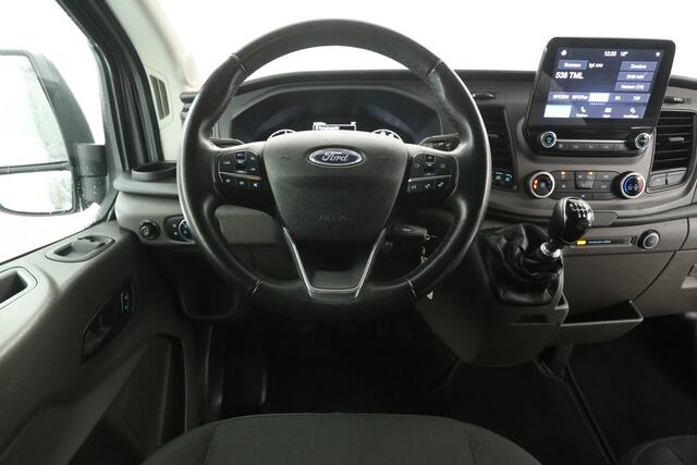 Ford TRANSIT 2.0 TDCI 185PK L3H2 | DC | 7-zits | Airco | Cruise | Camera | Carplay | Trekh. | Parkeersens.