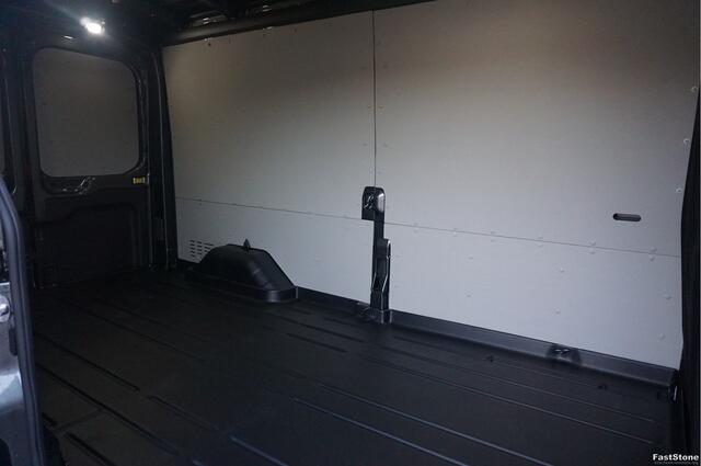 Ford TRANSIT 350L L3H2 Limited AUT-10 RWD 165PK BPM VRIJ Navi, Adap. Cruise, 360° Cam, 3.5T Trekhaak!! NR. A196