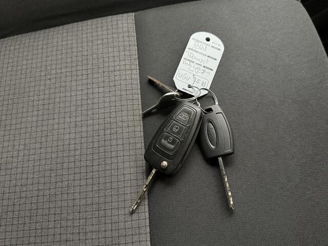 Ford TRANSIT 2.0TDCI 130PK Bakwagen+Laadklep | Airco | Cruise | Camera | Zijdeur/Instap