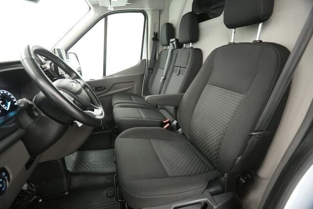Ford TRANSIT 2.0 EcoBlue L2H2 | Automaat | Airco | Cruise | Camera | 3-Zits | Trekh. | Stoelverw. | Carplay