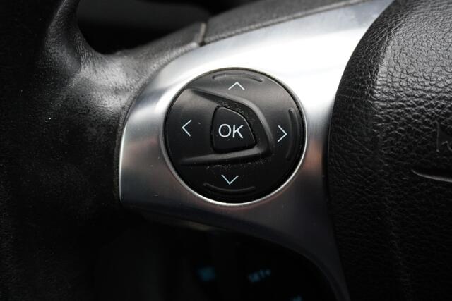 Ford TRANSIT 2.2 TDCI L2H2 - Airco - Cruise - Trekhaak - ¤6.950,- Excl.