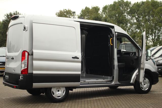 Ford TRANSIT 350 2.0TDCI 165pk L2H2 Trend | Automaat | 2800kg trekgewicht | Carplay/Android | Camera | Cruise | Sync 4 13" | Lease 645,- p/m