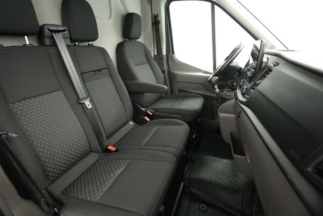 Ford TRANSIT 290 2.0 TDCI L2H2 | Airco | Cruise | Camera | Carplay | 3-Zits | Stoelverw. | 2xSchuifdeur | Parkeersens.