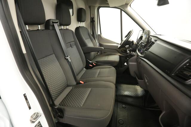 Ford TRANSIT 2.0 EcoBlue 170PK L2H2 | Airco | Camera | Cruise | 3-Zits | Carplay | Stoelverw. | Parkeersens.