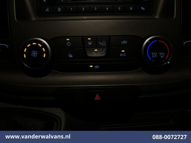 Ford TRANSIT 2.0 TDCI 161pk Bakwagen Laadklep Euro6 Airco | Cruisecontrol | 940kg laadvermogen Verwarmde voorruit, Bijrijdersbank