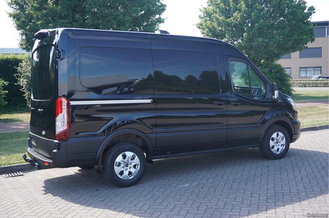 Ford TRANSIT 350M L2H2 Limited AUT-8 165PK BPM VRIJ Navi, Camera, Xenon, Lm Velg, Trekhaak!! NR. A117