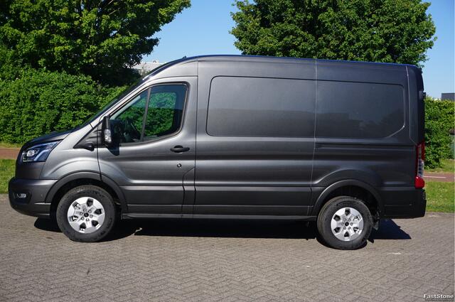 Ford TRANSIT 350M L2H2 Limited AUT-8 165PK BPM VRIJ Navi, Camera, Xenon, Lm Velg, Trekhaak!! NR. A115
