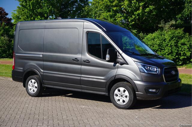 Ford TRANSIT 350M L2H2 Limited AUT-8 165PK BPM VRIJ Navi, Camera, Xenon, Lm Velg, Trekhaak!! NR. A115