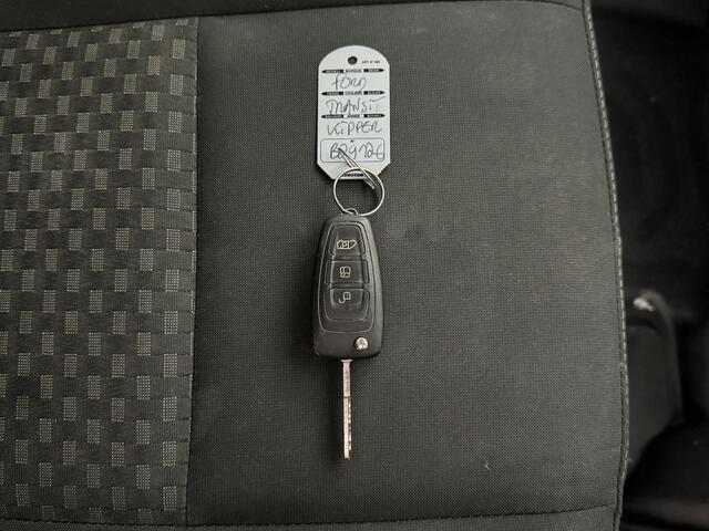 Ford TRANSIT 2.0TDCi 170PK Kipper Dubbellucht | 3500Kg Trekhaak | Airco | Camera | Cruise | 3-Persoons