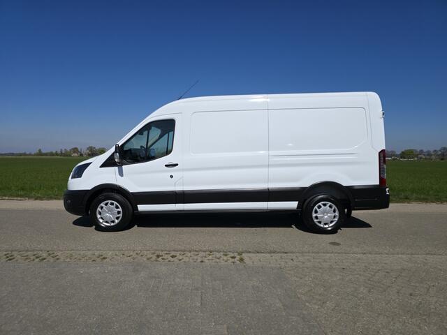 Ford TRANSIT 350 2.0 TDCI L3H2 Trend - 130 Pk - Euro 6 - ParkeerCamera - Airco - Cruise Control