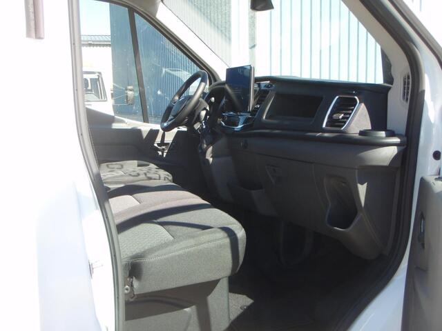 Ford TRANSIT 350L Dubbele Cabine 15 km 12 inch scherm Trend