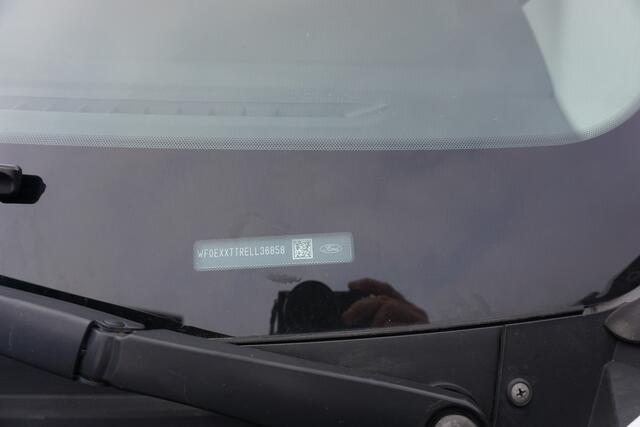 Ford TRANSIT 350 131pk L2H2 2x Schuifdeur Trekhaak Parkeersensoren Cruise control Stoelverwarming Airco Voorruit verwarming