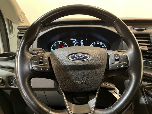 Ford TRANSIT 2.0 TDCI L2 AWD 4X4 170 PK Open Laadbak / Euro 6 / Airco / Cruise Control / Trekhaak / Camera / 3-Zits / 20.000 KM !!