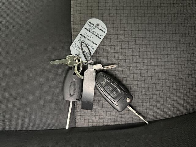 Ford TRANSIT 2.0TDCI 130PK Bakwagen+Laadklep | Euro 6 | Airco | 360 Camera | Cruise