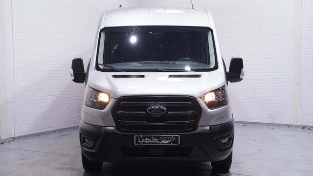 Ford TRANSIT 2.0 TDCi 130 pk L3H2 Dubbel Cabine Airco Camera, Trekhaak, PDC V+A, 6-Zits