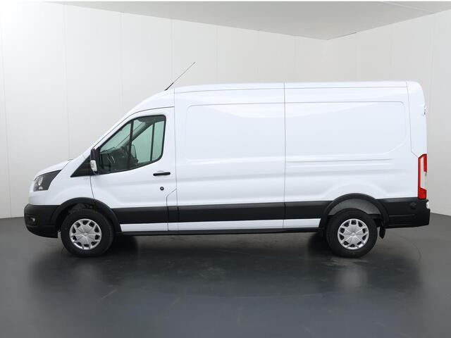 Ford TRANSIT 350 | 2.0 TDCI | L3 H2 | Trend | TREKHAAK 2500 KG AHW | CLIMATE CONTROL | NAVIGATIE | PARKEERSENSOREN V+A | CRUISE CONTROL | BIJRIJDERSBANK | LAADRUIMTE PAKKET | APPLE CARPLAY / ANDROID AUTO | STOEVERWARMING