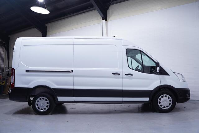 Ford TRANSIT 2.0 TDCI 130 pk L3H2 Trend Airco, Apple Carplay Cruise control, Laadruimte Pakket, PDC V+A, 3-Zits
