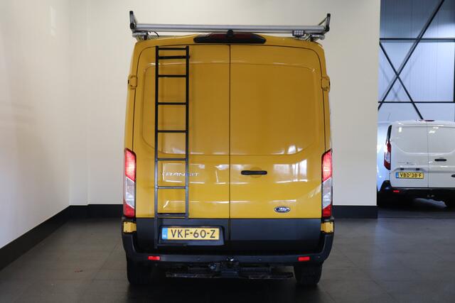 Ford TRANSIT 2.0 TDCI 130PK L3H2 EURO 6 - Airco - Cruise - PDC - Trekhaak - ¤ 13.950,- Excl.