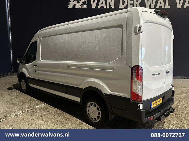 Ford TRANSIT 2.0 TDCI 170pk L3H2 Euro6 Airco | Camera | Apple Carplay | Cruisecontrol | 2500kg Trekhaak Android Auto, Verwarmde voorruit, Parkeersensoren, Bijrijdersbank
