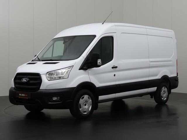 Ford TRANSIT 130PK L3H2 | Navigatie | Camera | Airco | Cruise | Trekhaak | Betimmering | 3-Zits