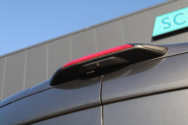 Ford TRANSIT 350 2.0 TDCI L3H2 Trend 130pk - Camper/Grijs Kenteken - Blind Spot - ACC - Trekhaak - Stoelverwarming - Luifel - Rijklaar