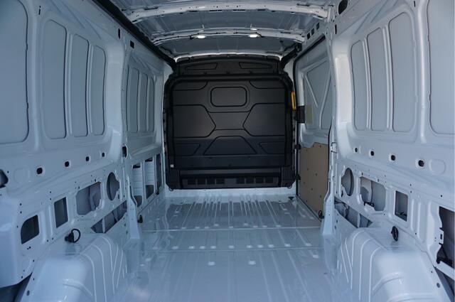 Ford TRANSIT 350L 105PK L3H2 BPM VRIJ!! Airco, PDC, Bluetooth! NR. J344*