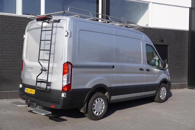 Ford TRANSIT 2.0 TDCI 130PK Automaat L2H2 EURO 6 - Airco - Navi - Cruise - Camera - ¤ 18.950,- Excl.