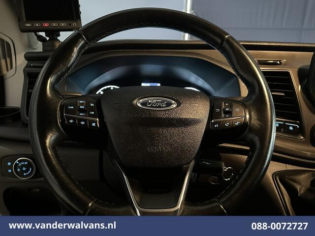 Ford TRANSIT 2.0 TDCI 130pk Bakwagen Laadklep Euro6 Airco | Camera | Cruisecontrol | Verwarmde voorruit Bijrijdersbank