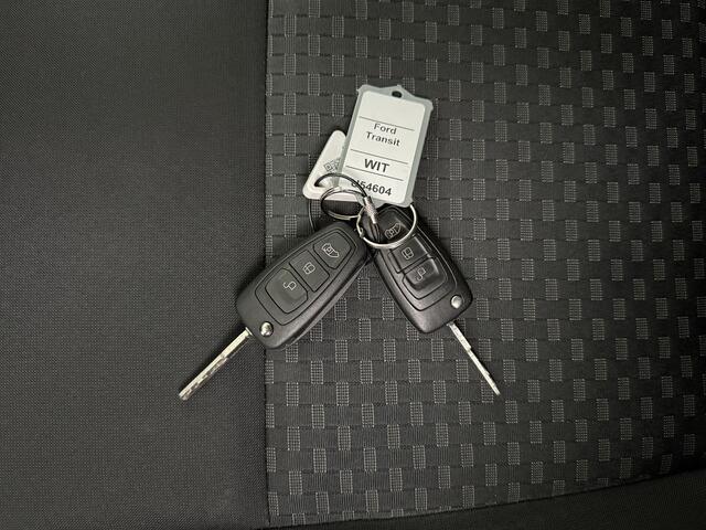 Ford TRANSIT 2.0TDCi 130PK L4H3 Jumbo | Airco | Cruise | 3-Zits