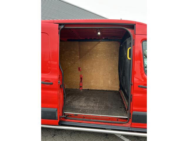 Ford TRANSIT 2.0 TDCI Trend / 196 dkm / L3 H2 / NL Van