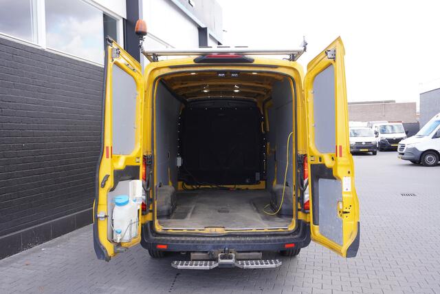 Ford TRANSIT 2.0 TDCI 130PK L3H2 EURO 6 - Airco - Cruise - PDC - ¤ 14.900,- Excl.