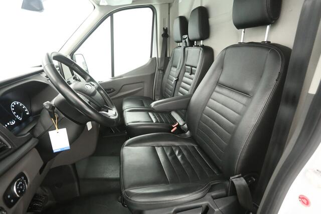 Ford TRANSIT 2.0 TDCI L3H2 170PK Trail | Airco | Adap. Cruise | 3 Zits | Camera | Trekhaak | Carplay | Parkeersens.