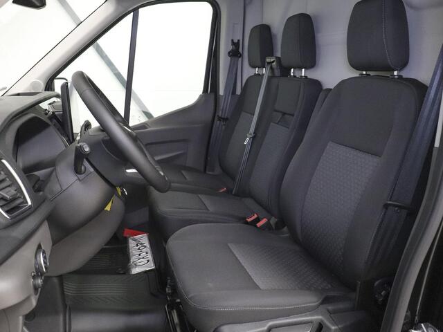 Ford TRANSIT 130pk L2H2 Automaat Navigatie Trekhaak 360° Camera Airco Cruise DAB+