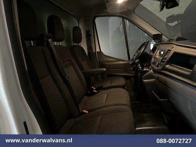 Ford TRANSIT 2.0 TDCI 160pk Bakwagen 4.35cm Lang Laadklep Euro6 Airco | Camera | Cruisecontrol Stoelverwarming, Verwarmde Voorruit, Bijrijdersbank