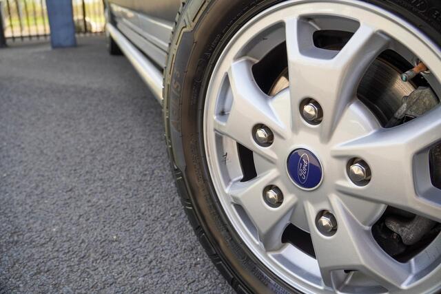 Ford TRANSIT 2.0 TDCI 185PK Automaat L3H3 Limited Side Assist