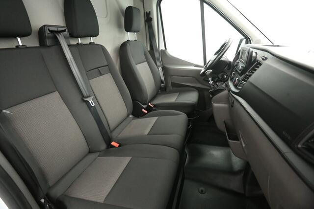 Ford TRANSIT 2.0 TDCI L3H3 | Airco | Camera | Cruise | 3 Zits | Parkeersensoren