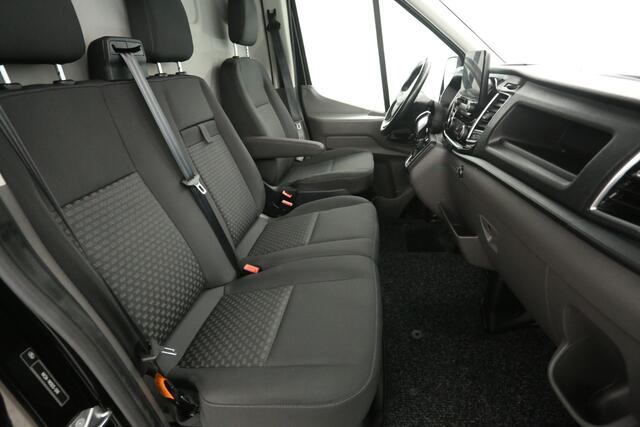 Ford TRANSIT 2.0 TDCI L3H2 185PK Limited | Marge | Aut. | Bi-Xenon | Airco | Camera | Adap. Cruise | 3 Zits | Trekhaak | Carplay