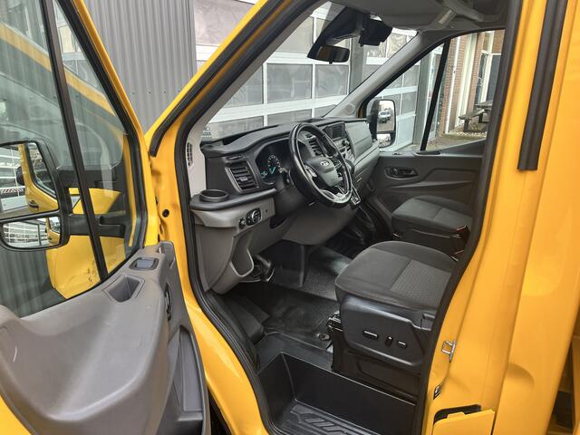 Ford TRANSIT 350 2.0 TDCI L5 RWD 170pk Openlaadbak Pick-up Airco Trekhaak 2991kg Actiebord laadbak 440 cm lange laadbak Bluetooth telefoon voorbereiding. Euro 6 open laadbak P-up Bakwagen