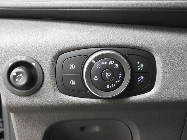 Ford TRANSIT 310 2.0 TDCI L2H2 Trend Automaat Airco Bluetooth Camera Cruise Control