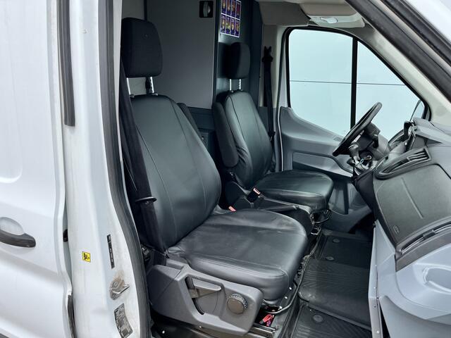 Ford TRANSIT 2.0 TDCI 130PK L2H2 Airco Cruise Control Parkeersensoren Stoelverwarming Zwaailampen Kastwand Inbouw