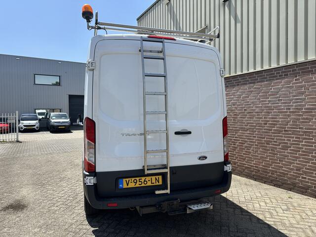 Ford TRANSIT 350 2.0 TDCI 96kw L3H2 Airco,Navi,Camera,Pdc,Trekh,Imperiaal 3 persoons