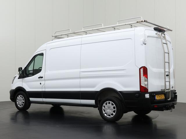 Ford TRANSIT 2.0TDCI 130PK L3H2 | Imperiaal | Trekhaak | Airco | Cruise | 3-Zits | Betimmering