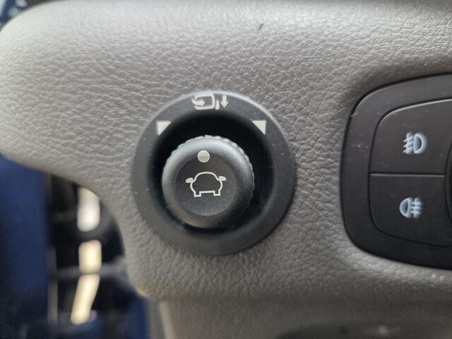 Ford TRANSIT Dubbel Cabine 2.0 TDCI 170pK L3H2 DC 6 persoons
