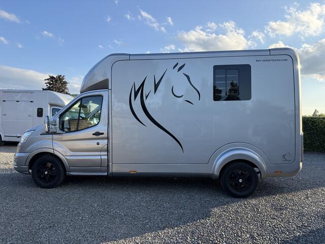 Ford TRANSIT | HORSETRUCK | STX | STALLION 3XL | 2022 | AUTOMAAT | HENGST | 117.907KM | 3-SEAT | L3 | 165PK | LUXE | BELGISCH KENTEKEN