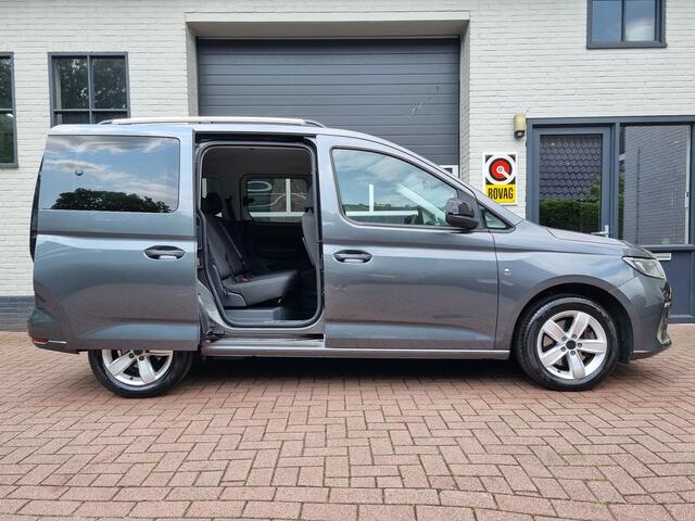 Ford TRANSIT CONNECT 1.5 Titanium NAVI / CAMERA / TREKHAAK / CRUISE / PDC