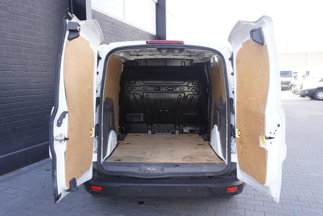 Ford TRANSIT CONNECT 1.5 EcoBlue EURO 6 - Airco - Cruise - Navi - ¤ 10.950,- Excl.