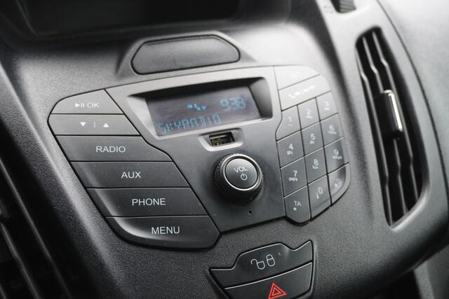 Ford TRANSIT CONNECT 1.5 TDCI 100PK L2 EURO 6 - Airco - Trekhaak - ¤ 6.950,- Excl.